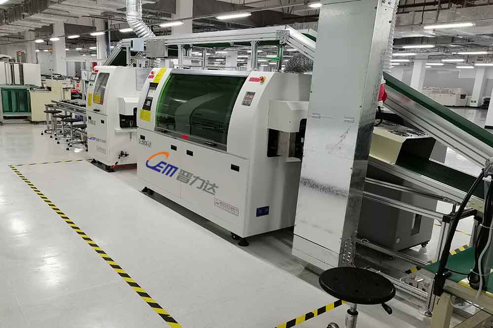 臺灣英華達集團采購我司一條插裝焊接整線(包含外置噴霧波峰焊焊接機,插件線,接駁臺,ICT測試機)